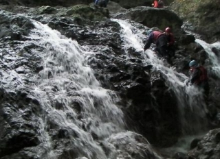  Ghyll scrambling 